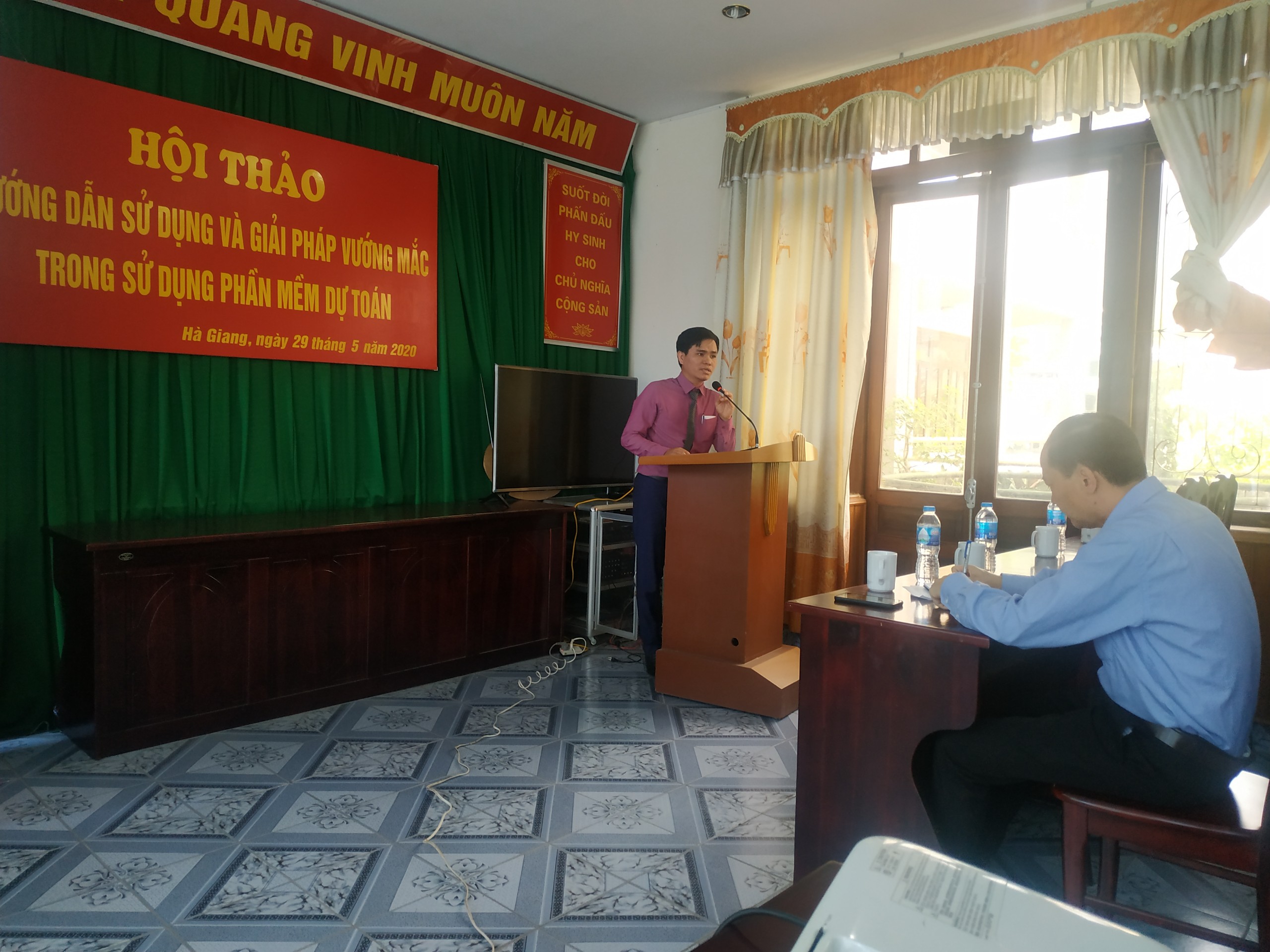 Hỗ trợ, tập huấn kiến thức mới tại sở xây dựng Hà Giang 2020